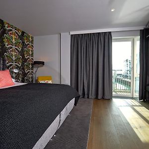 Club Deluxe King Room