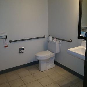 King Room Mobility accessible