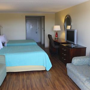 Queen Suite