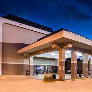 New Victorian Inn & Suites Omaha