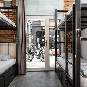Dormitory Room Mixed
