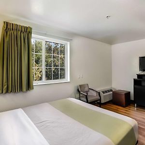 Queen Room Disability Access