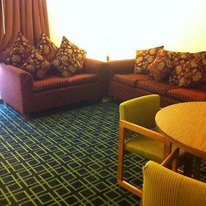 One-Bedroom King Suite