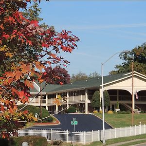 The Guest Lodge Gainesville