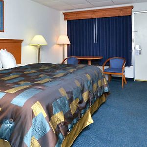 Corn Palace Inn