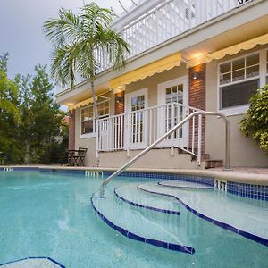 Coconut Inn Pass-A-Grille Beach