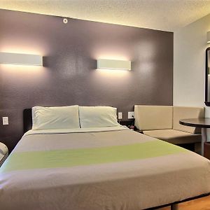 Queen Room Disability Access