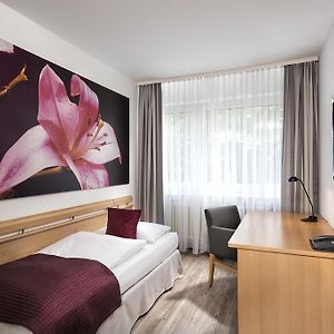 Standard Room with 1 Single Bed