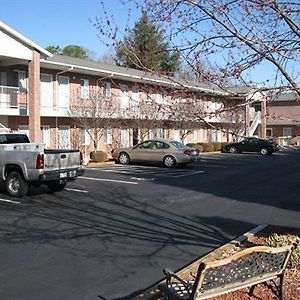 Affordable Suites Statesville