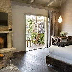 Premium King Room