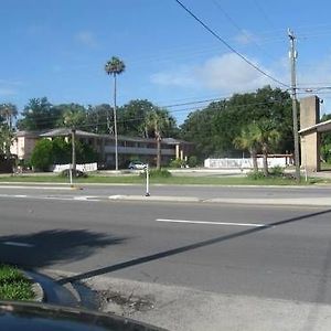 Heritage Inn