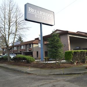 Briarwood Suites
