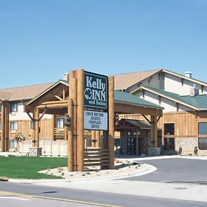 Kelly Inn And Suites Mitchell