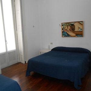 Basic Triple Room