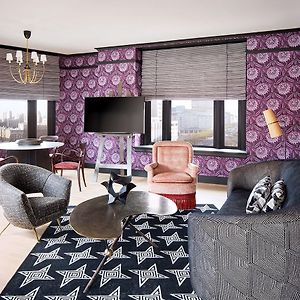Premier King Suite with Executive lounge access
