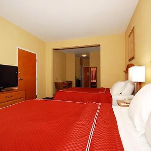 Queen Suite