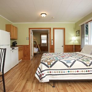 One-Bedroom Bungalow