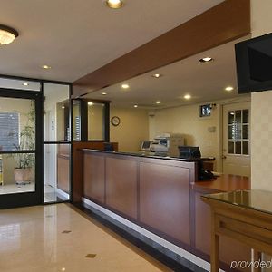 Mariposa Inn