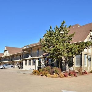 Executive Inn