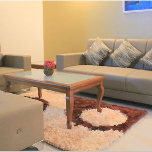Deluxe Two-Bedroom Apartment