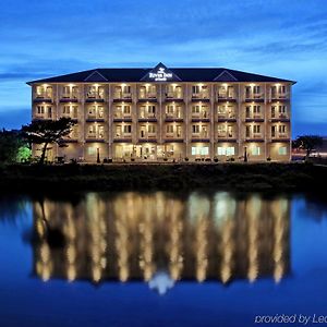 River Inn At Seaside