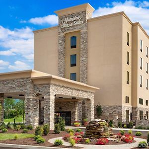 Hampton Inn & Suites Williamsport - Faxon Exit