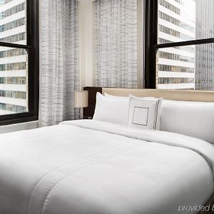 One-Bedroom King Suite