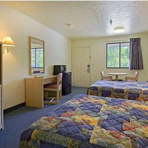 Deluxe  Double Room Disability Access