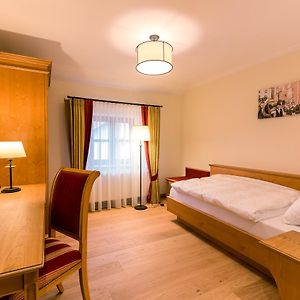Standard Room with 1 Single Bed
