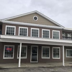 Admirals Ocean Inn