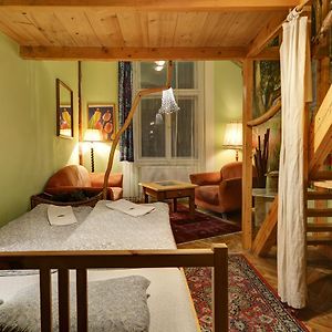 Economy Quadruple Room