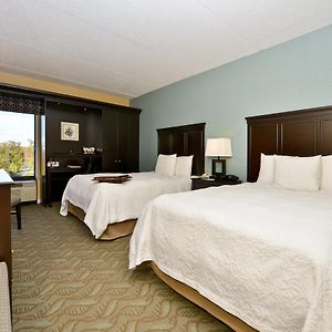 Queen Room Mobility accessible