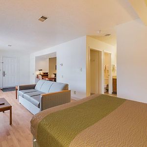 Queen Room Disability Access