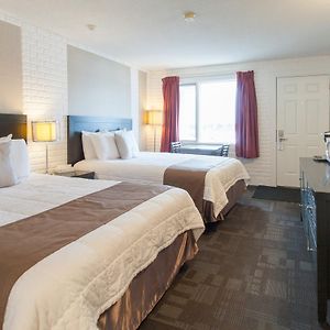 Ground Floor Queen Room