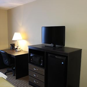 King Room Mobility or hearing accessible