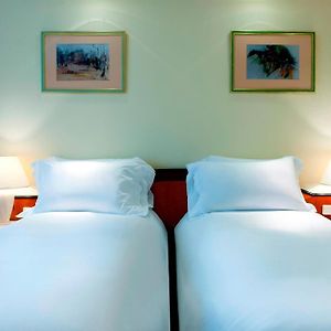Classic Twin Room