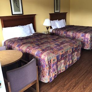 Queen Room Two Queen Beds Non-Smoking