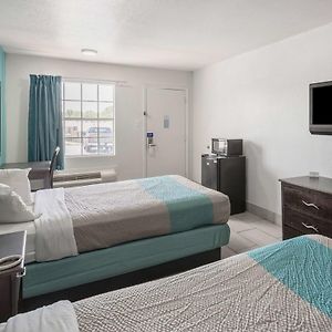 Deluxe Double Room Two Double Beds Smoking