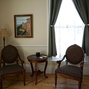 Deluxe  House