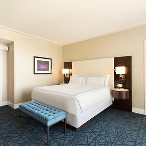Fairmont One-Bedroom King Suite