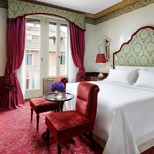 Luxury King Room