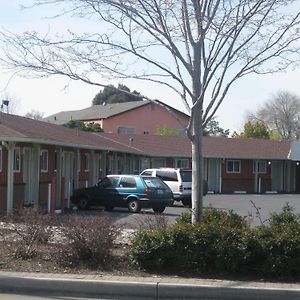 Studio Inn Livermore