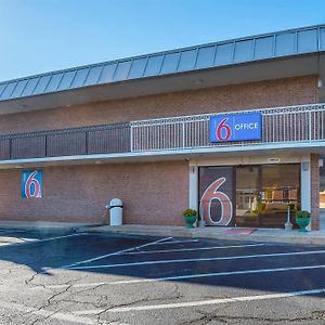 Motel 6-Perry, Ga