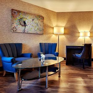 Executive King Room
