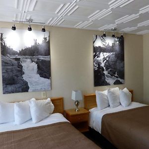 Catalina Motel