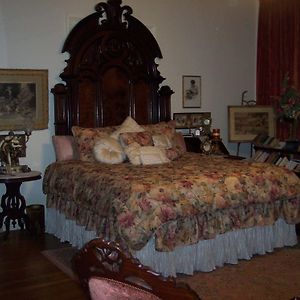 Master King Suite