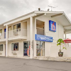 Motel 6-Portland, Or - Central