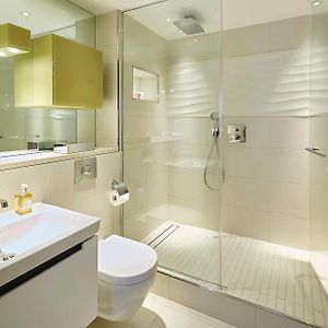 Superior One-Bedroom Apartment