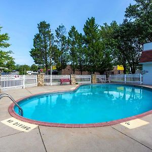 Knights Inn Norcross