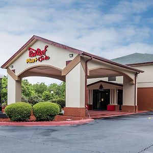 Red Roof Inn Plus+ & Suites Opelika